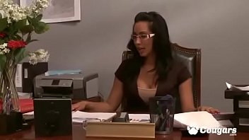 Isis Love Gets Fucked At The Office