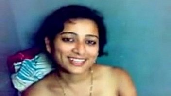 Cute Kerala Aunty's Boobs and Pussy Show Captured by Her