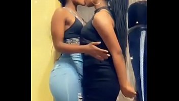 African kissing lesbian