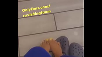 I can’t wait to cum on my gfs sexy toes