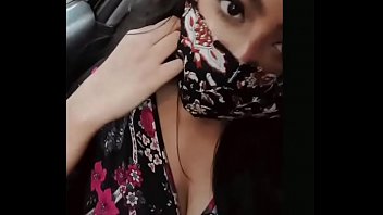 Sexy Bengali Milf Girl Showing Deep Cleavage
