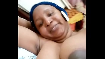 Domin samun wacce zakuyi videos call ko real sexy kamana magana a WhatsApp amma fa ba kyauta bane kuma kudaina damun Mu da neman sample plx   2349065857486