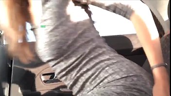 russian babe game pussy in car after work