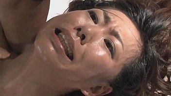 Japanese fucked by a big dildo bondage