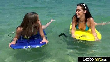 Sex Act With Horny Teen Cute Hot Lesbos Girls (Jenna Sativa & Liza Rowe) vid-13