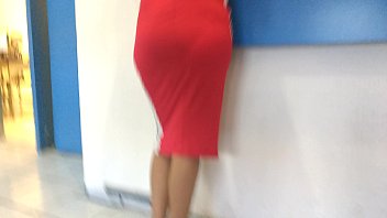 Slim vpl as red dress