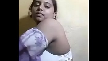 My girlfriend leaked mms bath