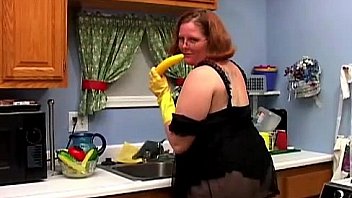 Hot and horny chubby housewife has a nice wank in the kitchen