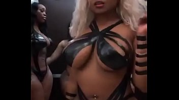 4 black ebony bitches surprises on lucky guy