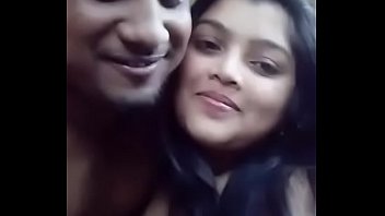 Indian lover Kissing and Boobs sucking with Blowjob -DESISIP.COM